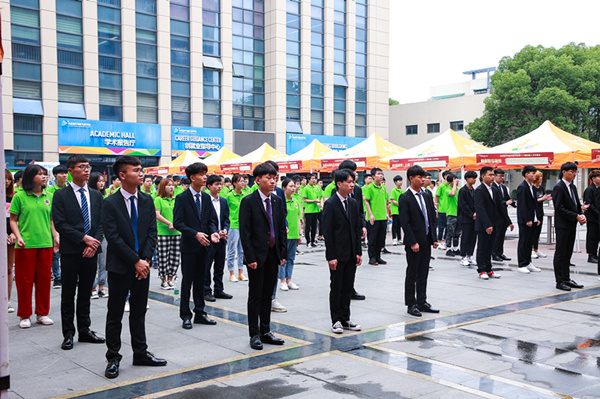 南京新華第十八屆校園人才交流會暨2019年創(chuàng)就業(yè)宣傳周啟動儀式正式啟幕！