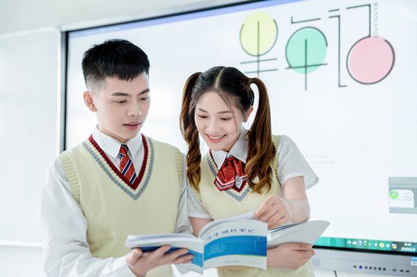 女孩子學什么<a href=http://njxh.cn target=_blank class=infotextkey>專業(yè)</a>好？值得推薦的幾大<a href=http://njxh.cn target=_blank class=infotextkey>專業(yè)</a>